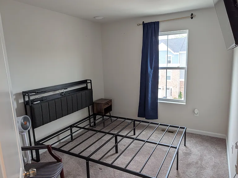 11019 Barnard Pl #1 — Photo 3