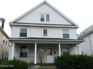 1117 W Locust St, Scranton, PA 18504