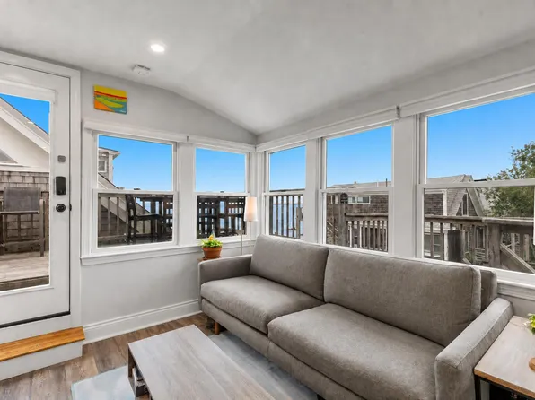 539 Commercial Street UNIT 7, Provincetown, MA 02657