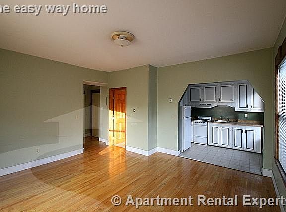5th image of 5 Wendell St APT 2