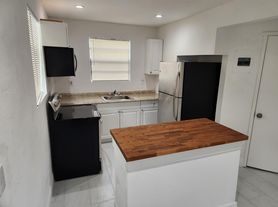 202 Mullally Street - 4