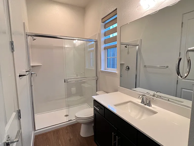 4045 Maddy Ave — Photo 7