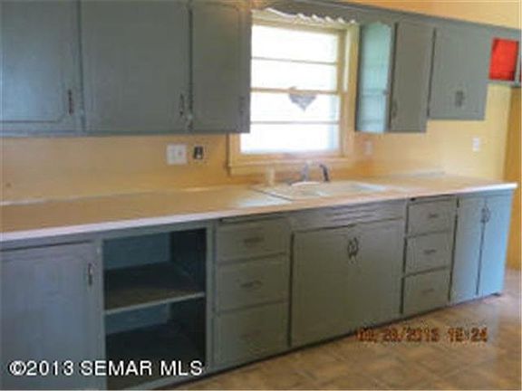 3rd image of 511 SOUTH Street