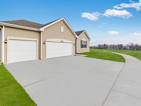 2nd image of 6614 Thoreau Dr