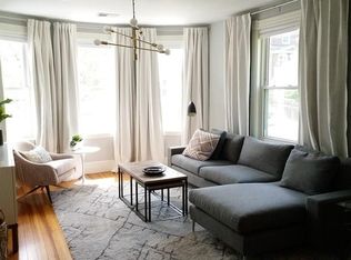 21 Warwick Rd #2, Watertown, MA 02472