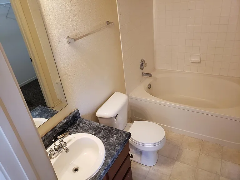 7608 Wheatgrass Ln — Photo 7