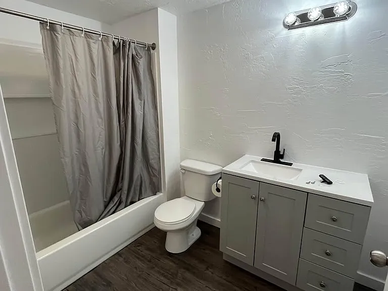 368 N Passage Ct — Photo 10
