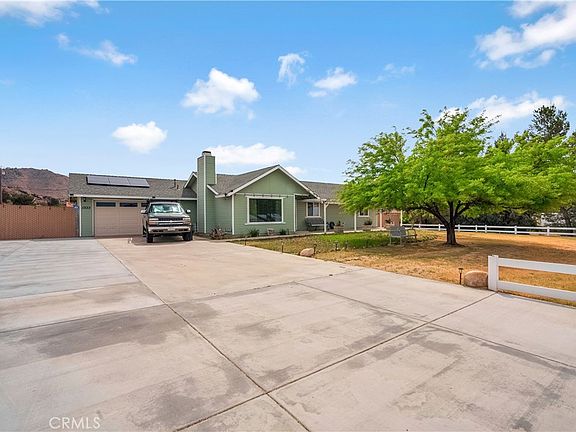 2nd image of 17133 Mesquite Rd