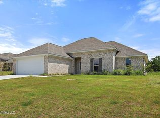306 Jasmine Cove Ln, Brandon, MS 39042