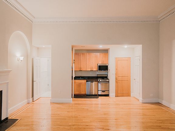 5th image of 43 E 67th St APT 2B