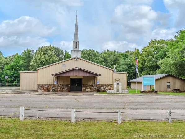 4447 E 1980th Rd, Fort Towson, OK 74735