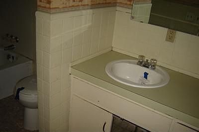 5th image of 1326 S Airwood Ave