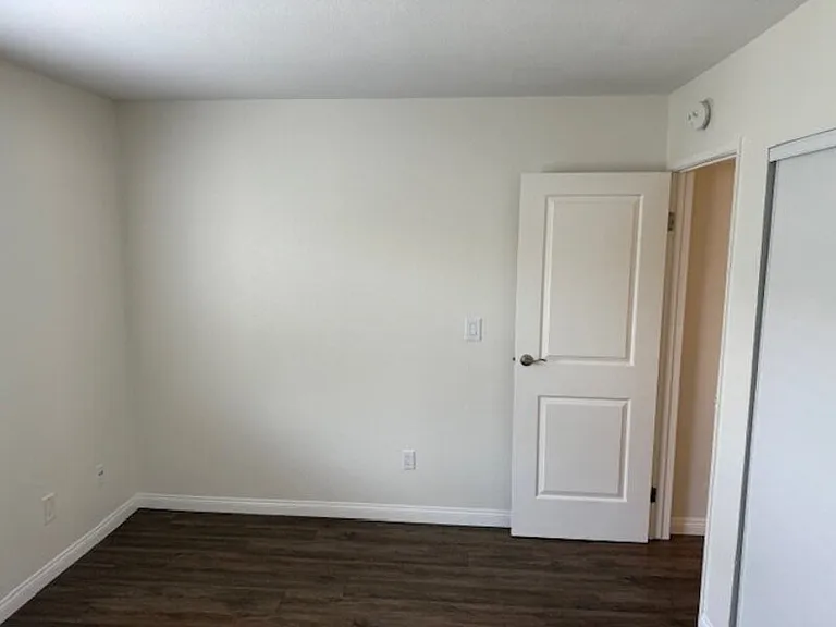 4674 Bancroft St #8 — Photo 7