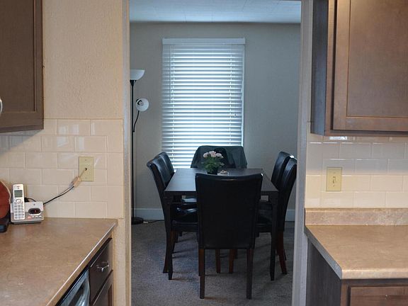 3rd image of 302 N Lakeview Ave