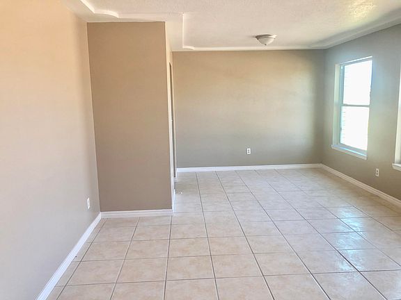 5th image of 2809 Escarpa Dr