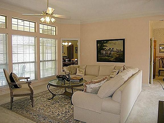 5th image of 4023 Tave Ct