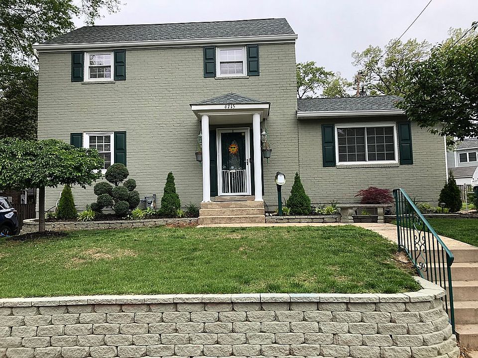 1st image of 4715 1st St N