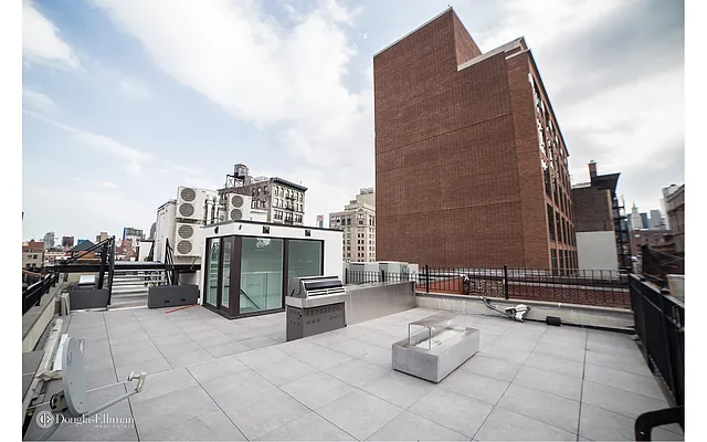 Rented by Douglas Elliman | media 16