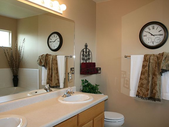 Master Bathroom with Tiled Shower and Garden Tub