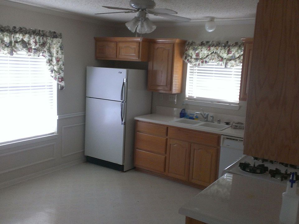 2nd image of 316 S Cotrell St