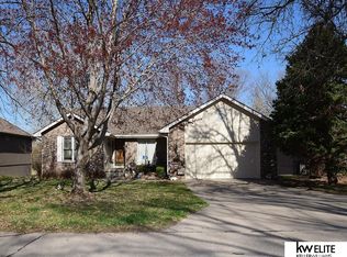 458 Riverside Dr, Waterloo, NE 68069
