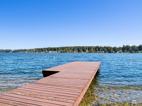 4th image of 3740 E Mason Lake Drive W