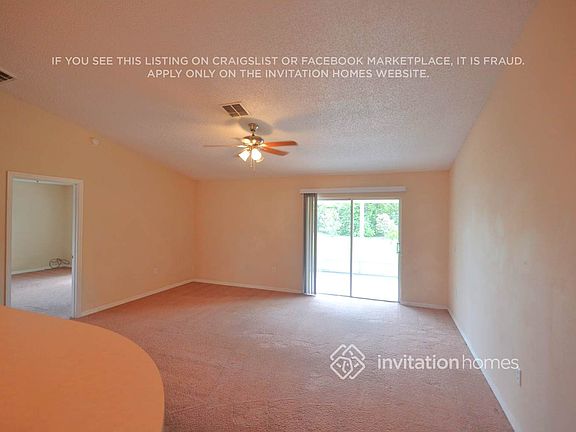3rd image of 3081 Blaine Cir
