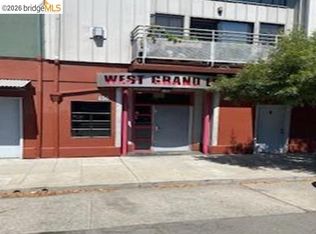 850 W Grand Ave APT 17, Oakland, CA 94607