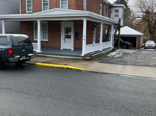 8 & 10 S Grant St #10, Waynesboro, PA 17268