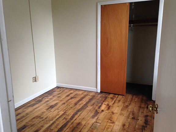 3rd image of 63 Main St APT 1