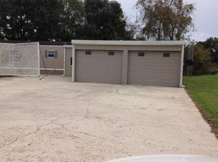 1166 Clover Hill Rd, Saint Martinville, LA 70582