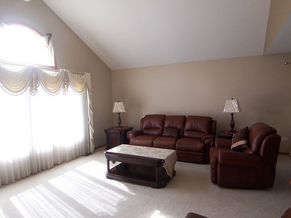 3rd image of 8006 Binford Dr