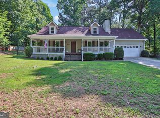 90 Omega Dr, Lawrenceville, GA 30044