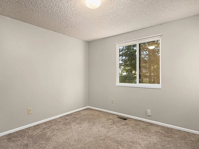 17834 147th Pl NE — Photo 10