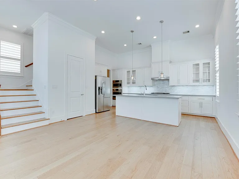 8736 Oak Kolbe Ln — Photo 10