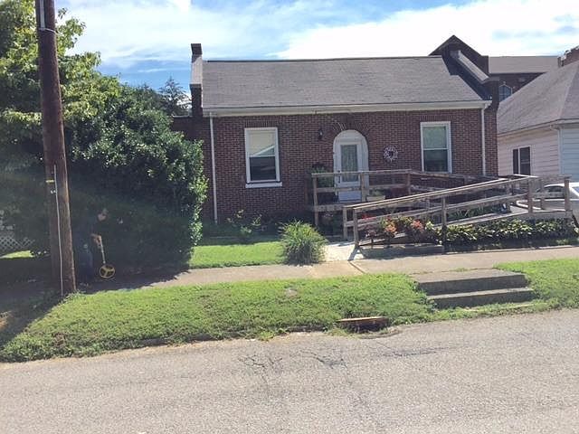 1st image of 208 N Cumberland Ave