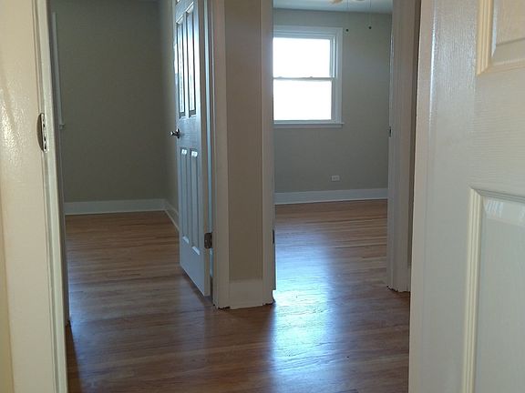 Entrance to bedrooms