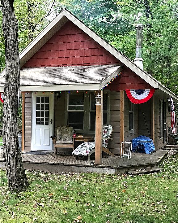 1st image of 18467 478th Ln