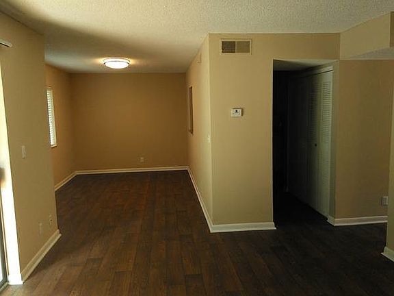 2nd image of 277 Highwood Ct #277Q