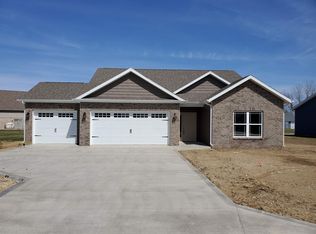 1748 Pond View Dr, Kokomo, IN 46902
