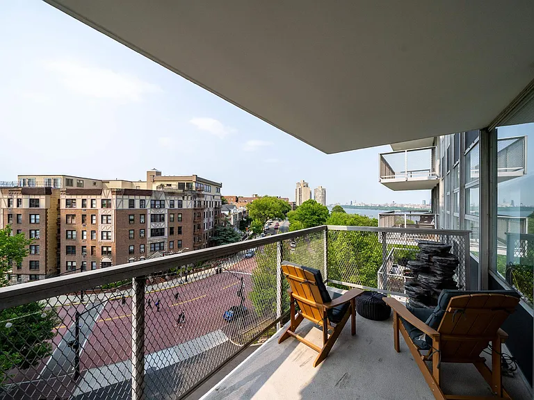 6050 Boulevard East #6D — Photo 15
