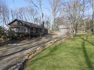 30 Maple Ln, New Milford, CT 06776