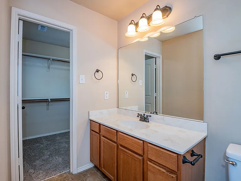 1426 Piedmont Dr — Photo 15