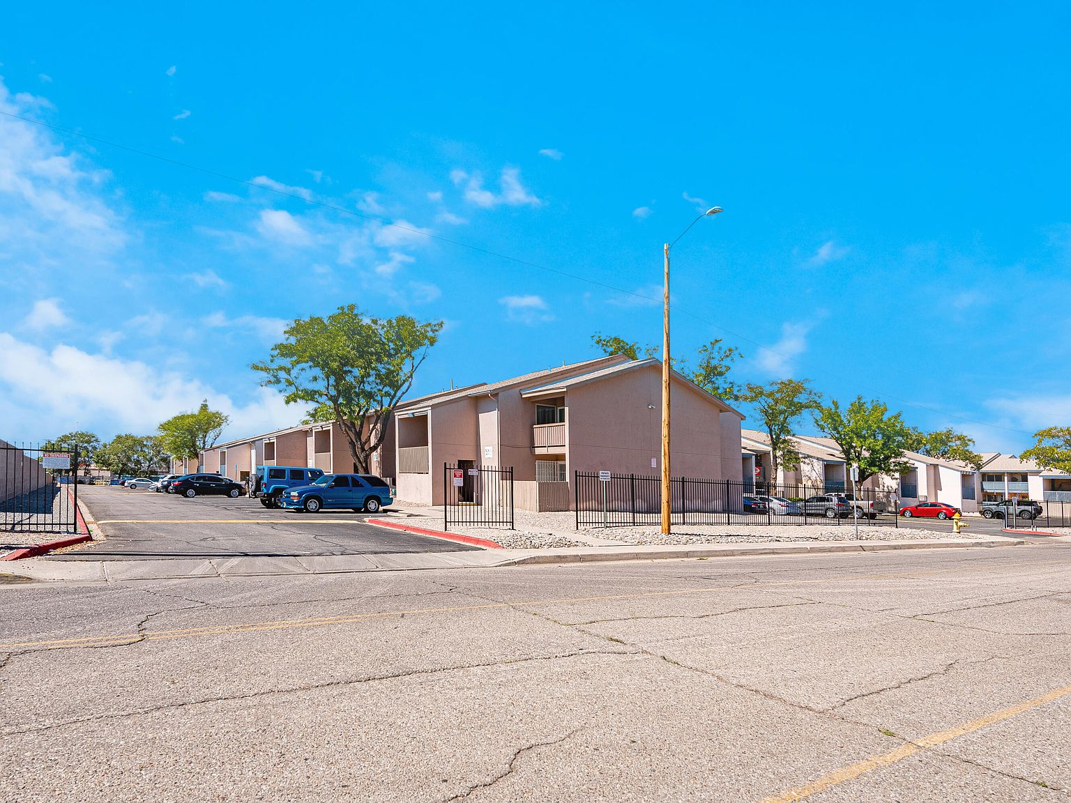4601 Carlisle Blvd NE APT A16, Albuquerque, NM 87109 MLS 1044404