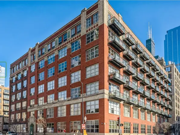 333 S Desplaines St APT 406, Chicago, IL 60661