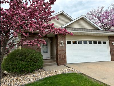 1407 Ranier Dr, Iowa City, IA, 52246