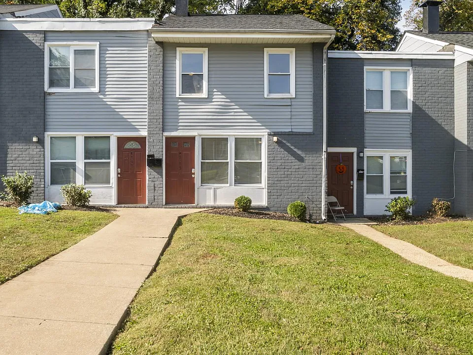 4715 Navarro Ave