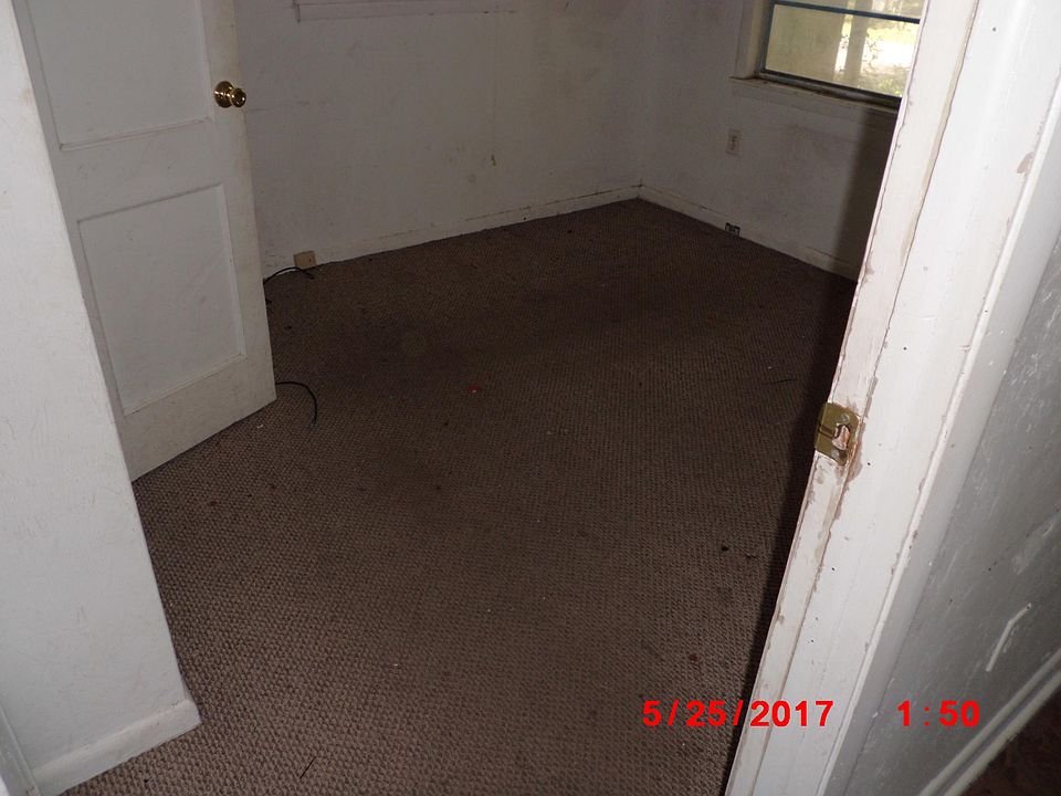 1st image of 1125 NW 6th Ave