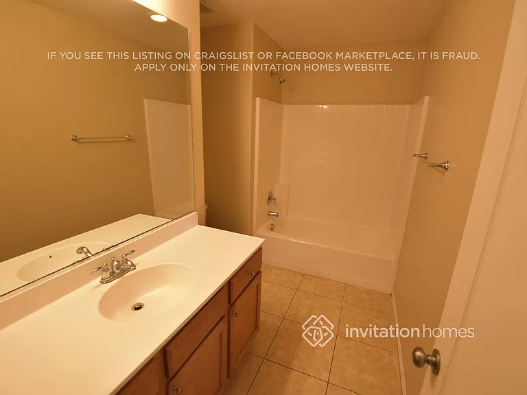 3890 Bluff St — Photo 14