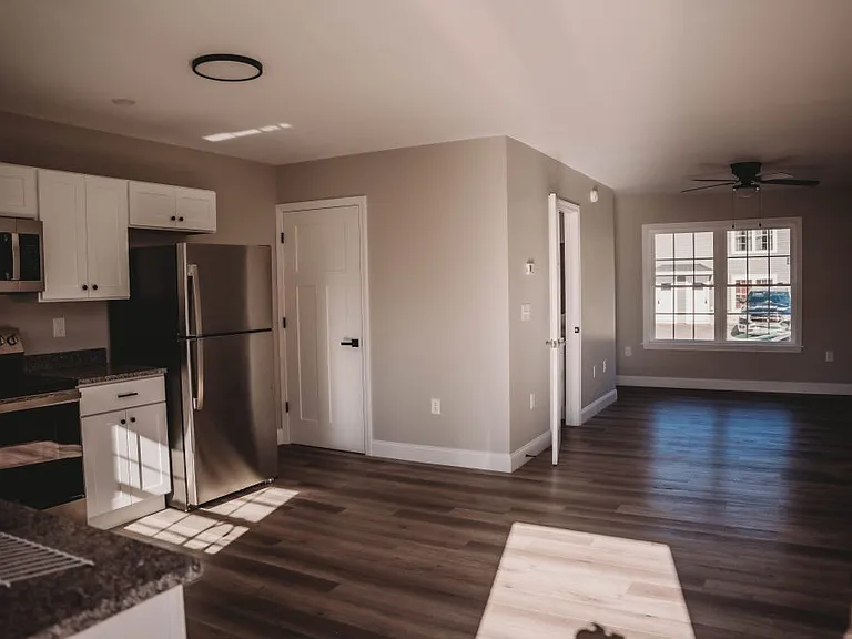 67 & B Pembroke Dr #15-1 — Photo 4